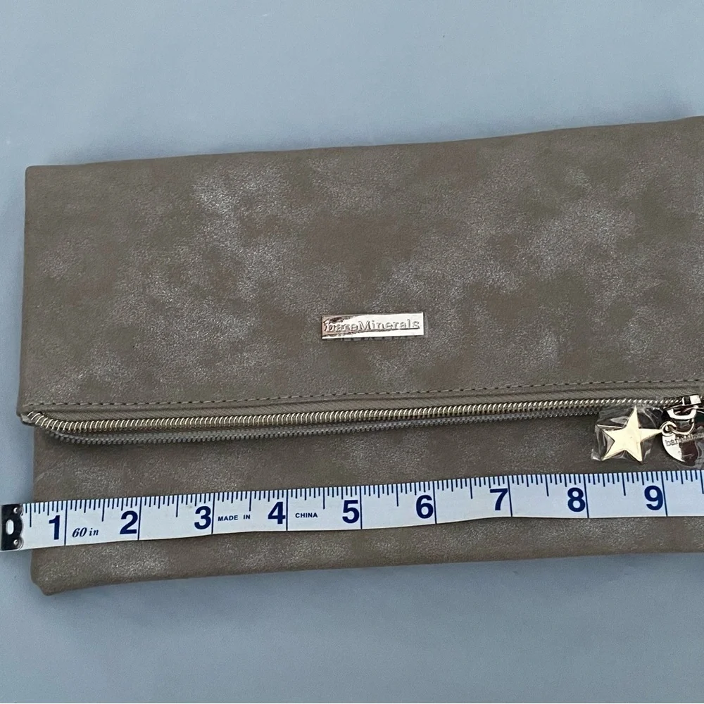 bareMinerals‎ Silver Toned Cosmetic Travel Clutch/Bag